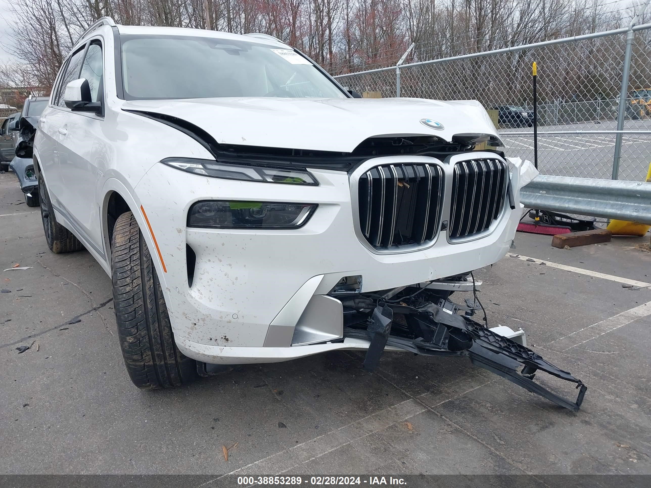 Photo 18 VIN: 5UX23EM06R9U73870 - BMW X7 