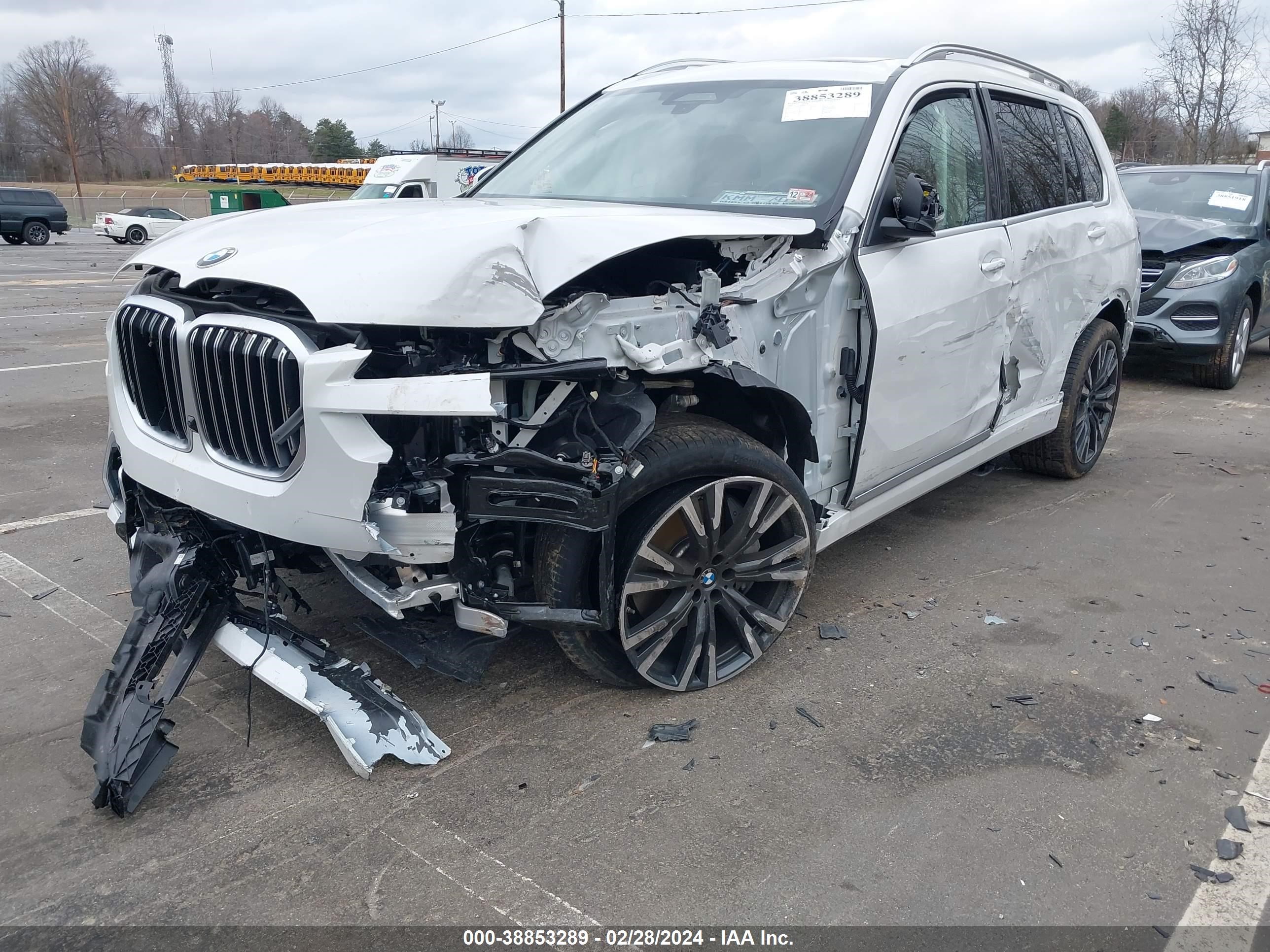 Photo 5 VIN: 5UX23EM06R9U73870 - BMW X7 