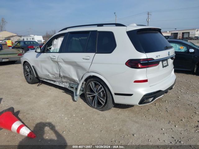 Photo 2 VIN: 5UX23EM07P9P37207 - BMW X7 