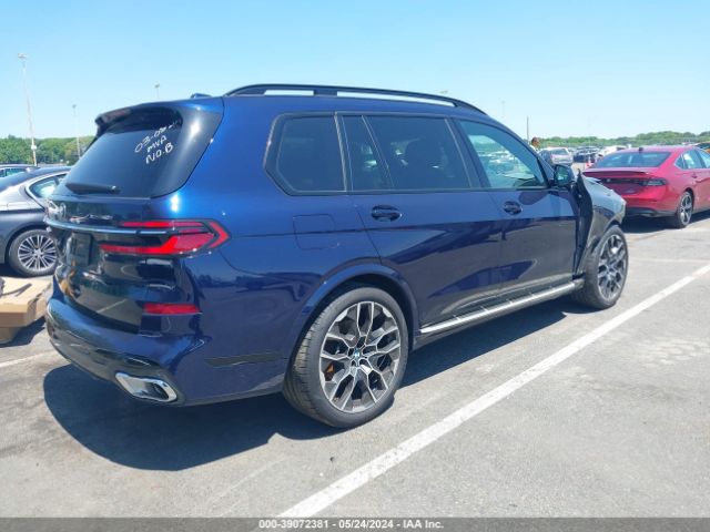 Photo 3 VIN: 5UX23EM07P9P75231 - BMW X7 