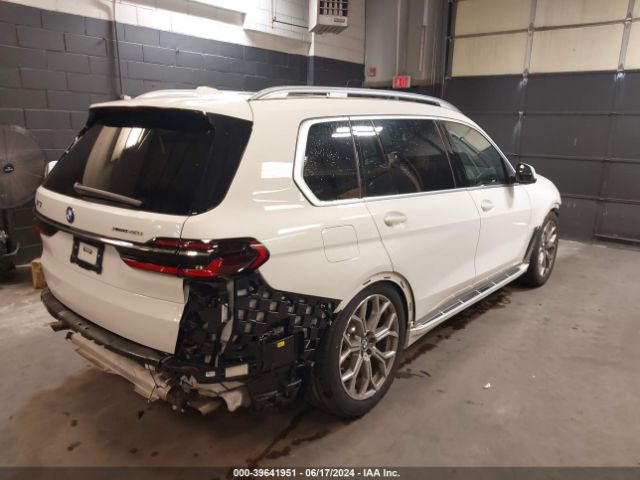 Photo 3 VIN: 5UX23EM07R9T27607 - BMW X7 