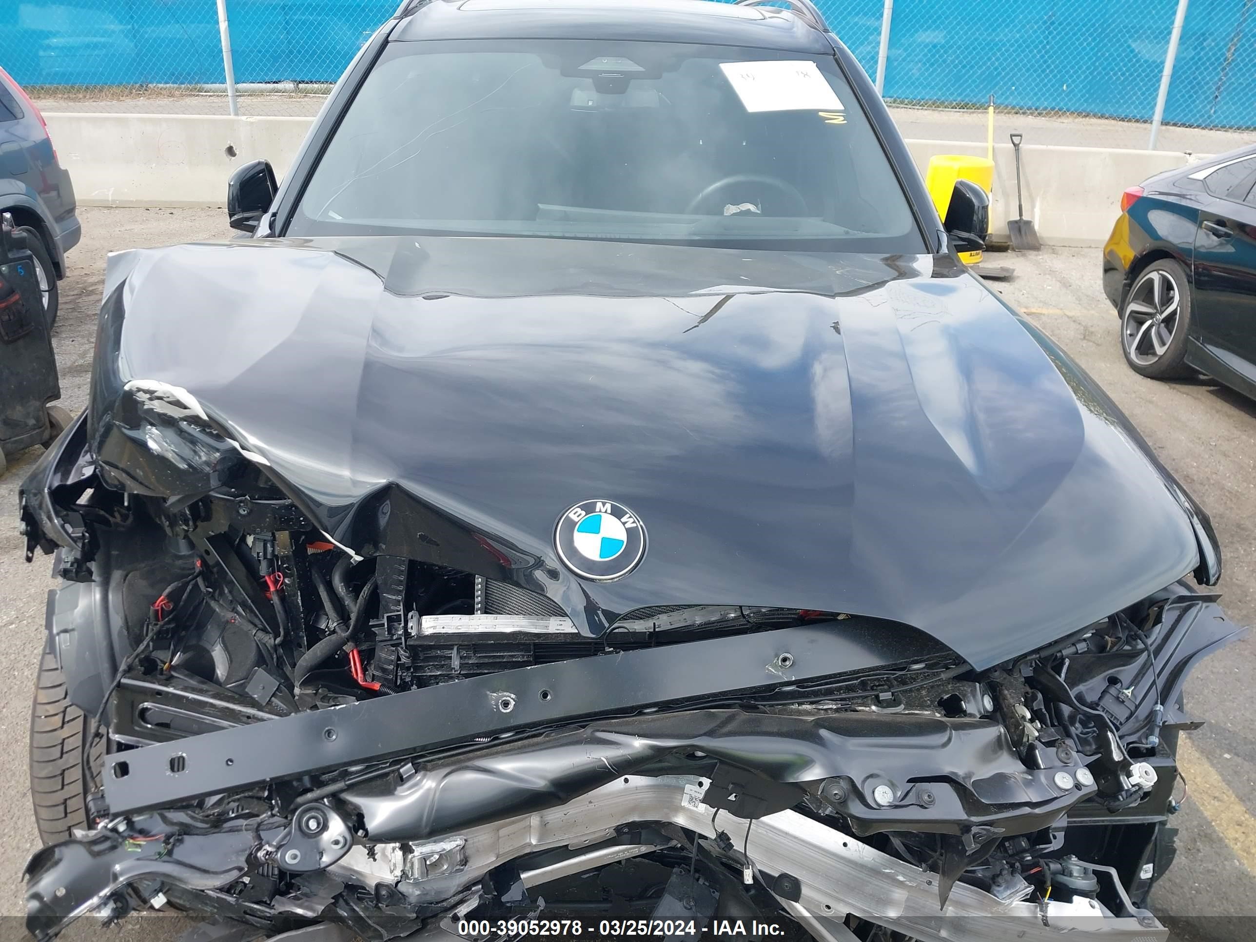 Photo 12 VIN: 5UX23EM07R9T80050 - BMW X7 