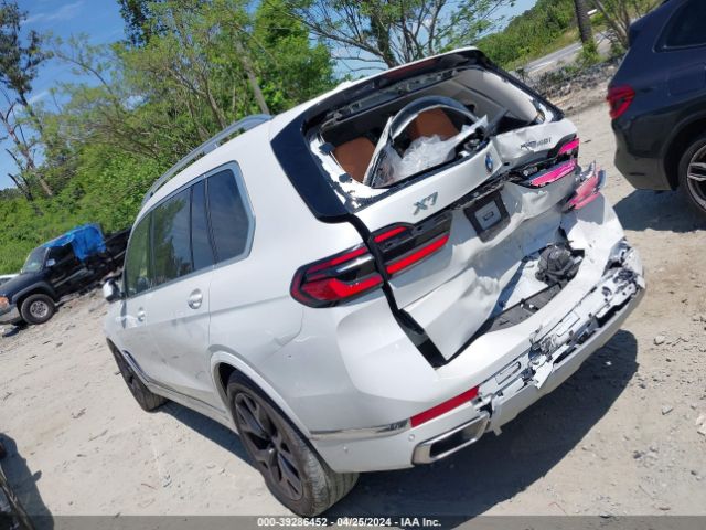 Photo 2 VIN: 5UX23EM09P9R03047 - BMW X7 