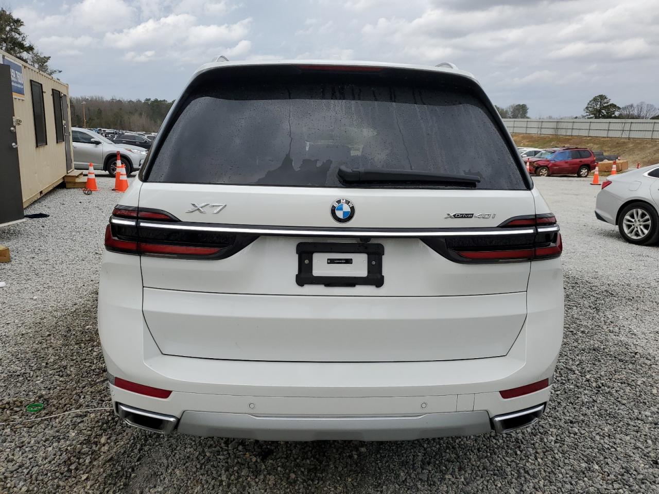 Photo 5 VIN: 5UX23EM09R9T62228 - BMW X7 