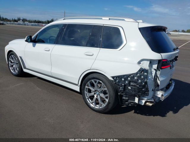 Photo 2 VIN: 5UX23EM09R9U59929 - BMW X7 