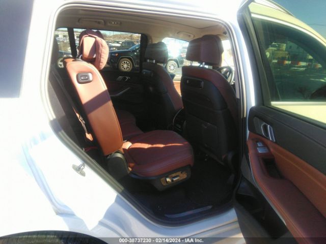 Photo 7 VIN: 5UX23EM0XP9P81914 - BMW X7 