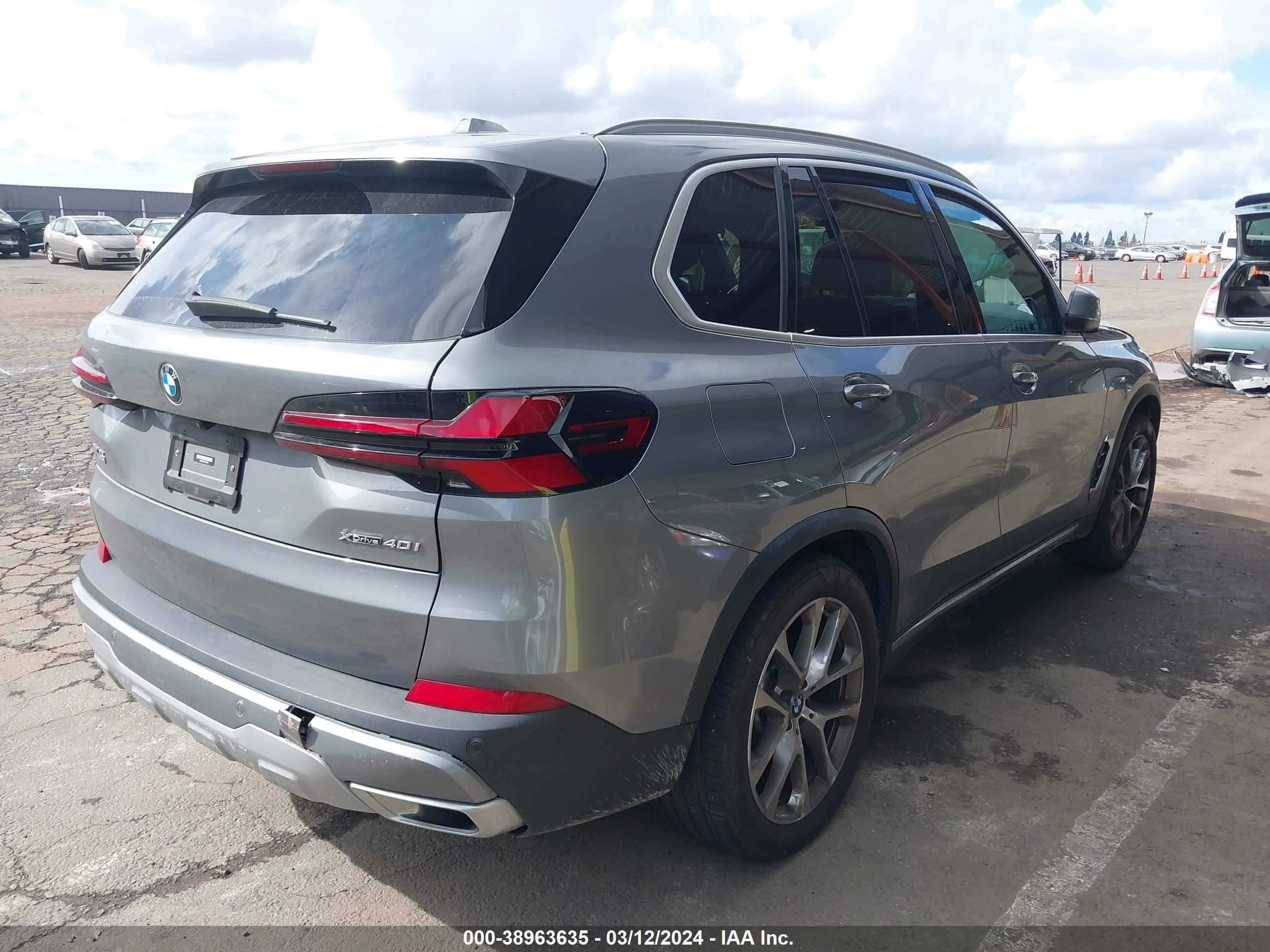 Photo 3 VIN: 5UX23EU08R9S65294 - BMW X5 