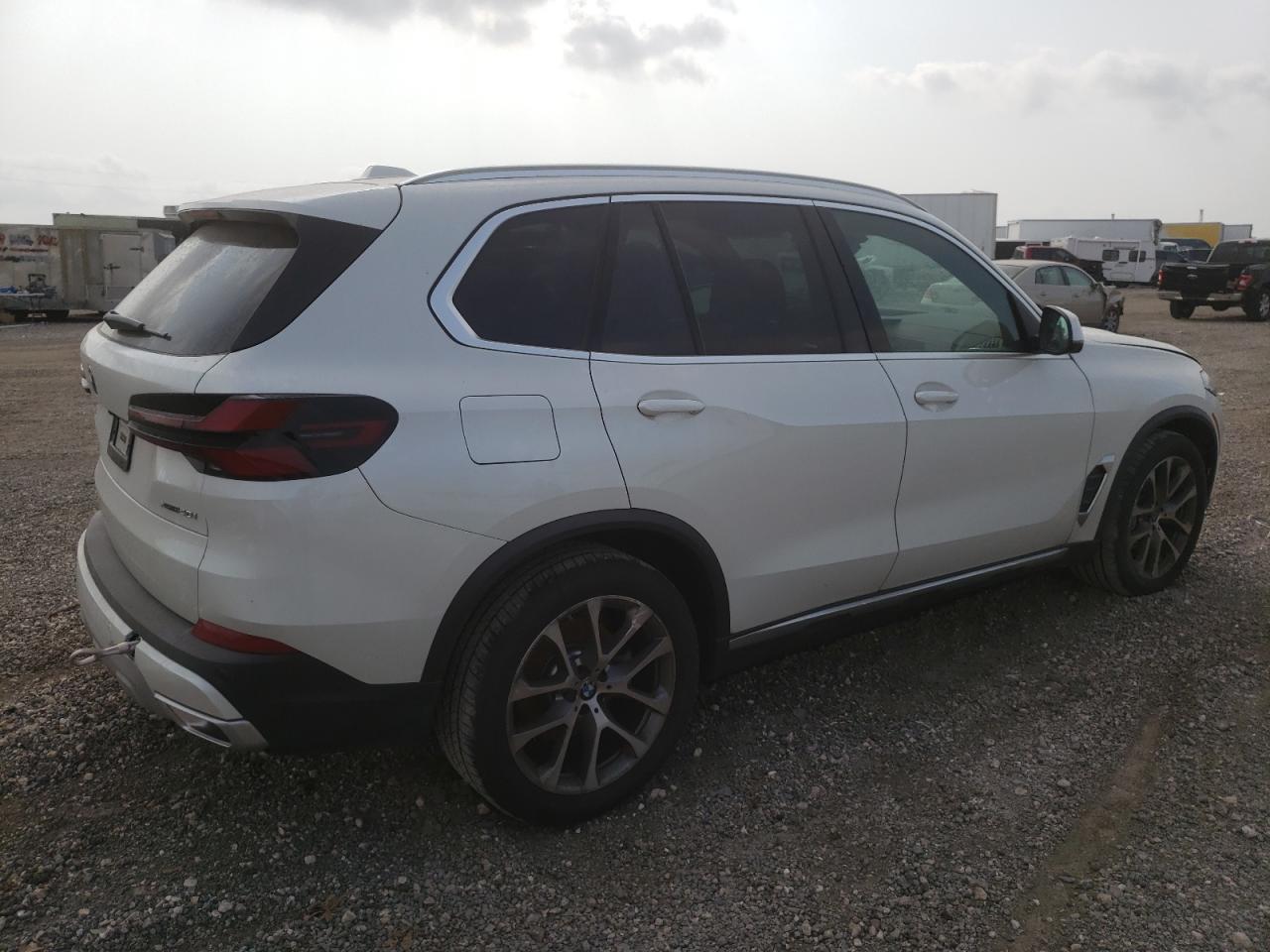 Photo 2 VIN: 5UX23EU09R9U87035 - BMW X5 