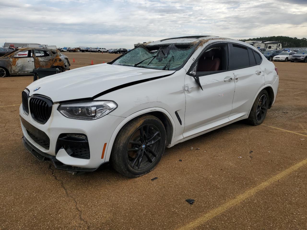 Photo 0 VIN: 5UX2V1C0XL9D07270 - BMW X4 