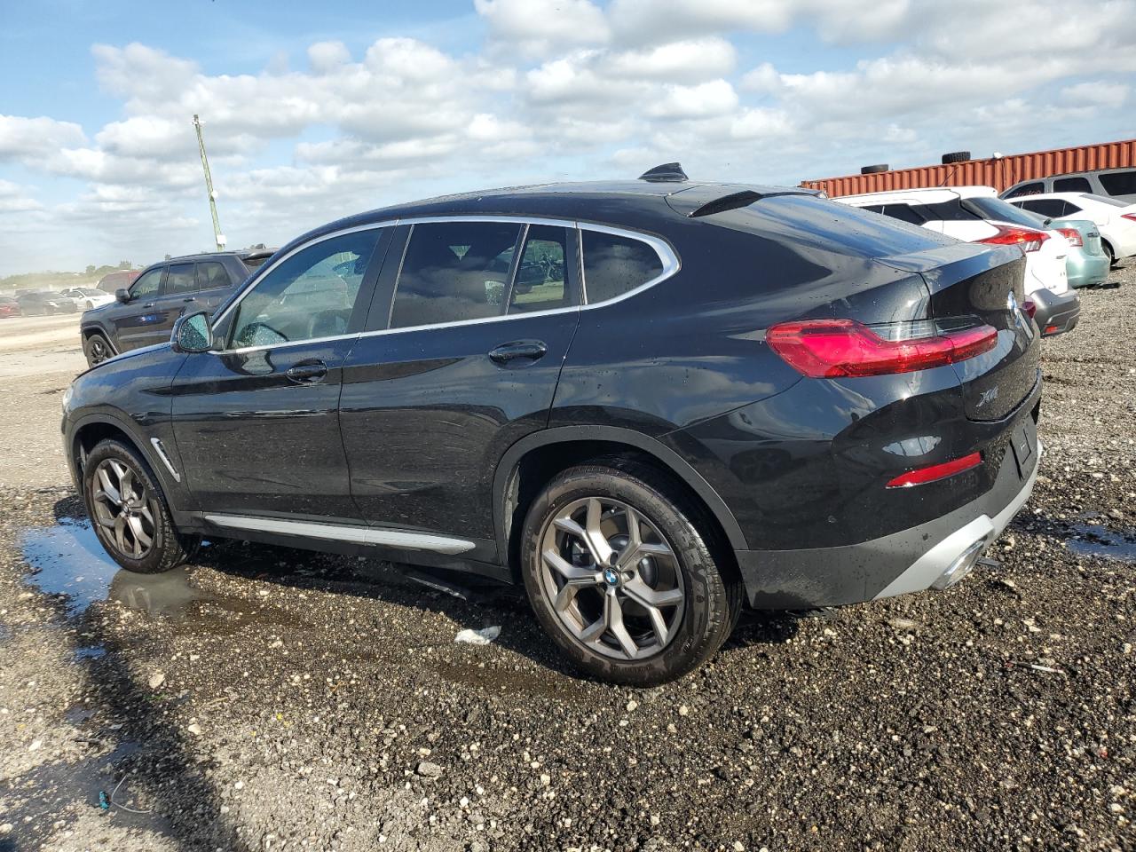 Photo 1 VIN: 5UX33DT00R9V06216 - BMW X4 