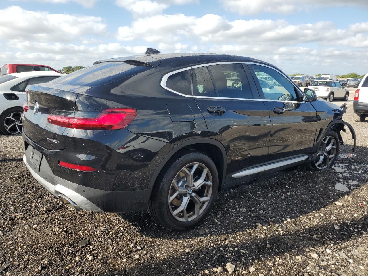 Photo 2 VIN: 5UX33DT00R9V06216 - BMW X4 