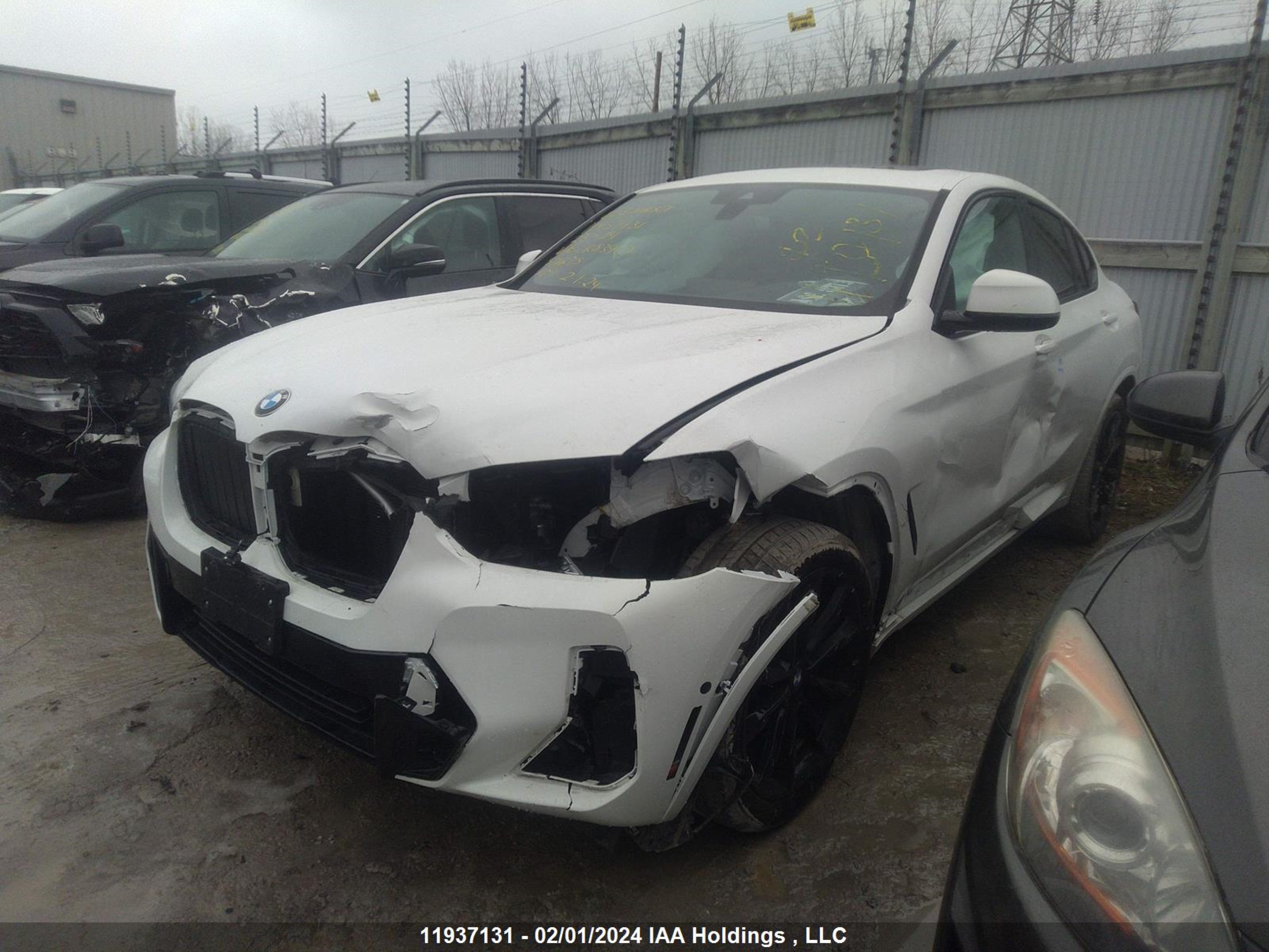 Photo 1 VIN: 5UX33DT04P9R83907 - BMW X4 