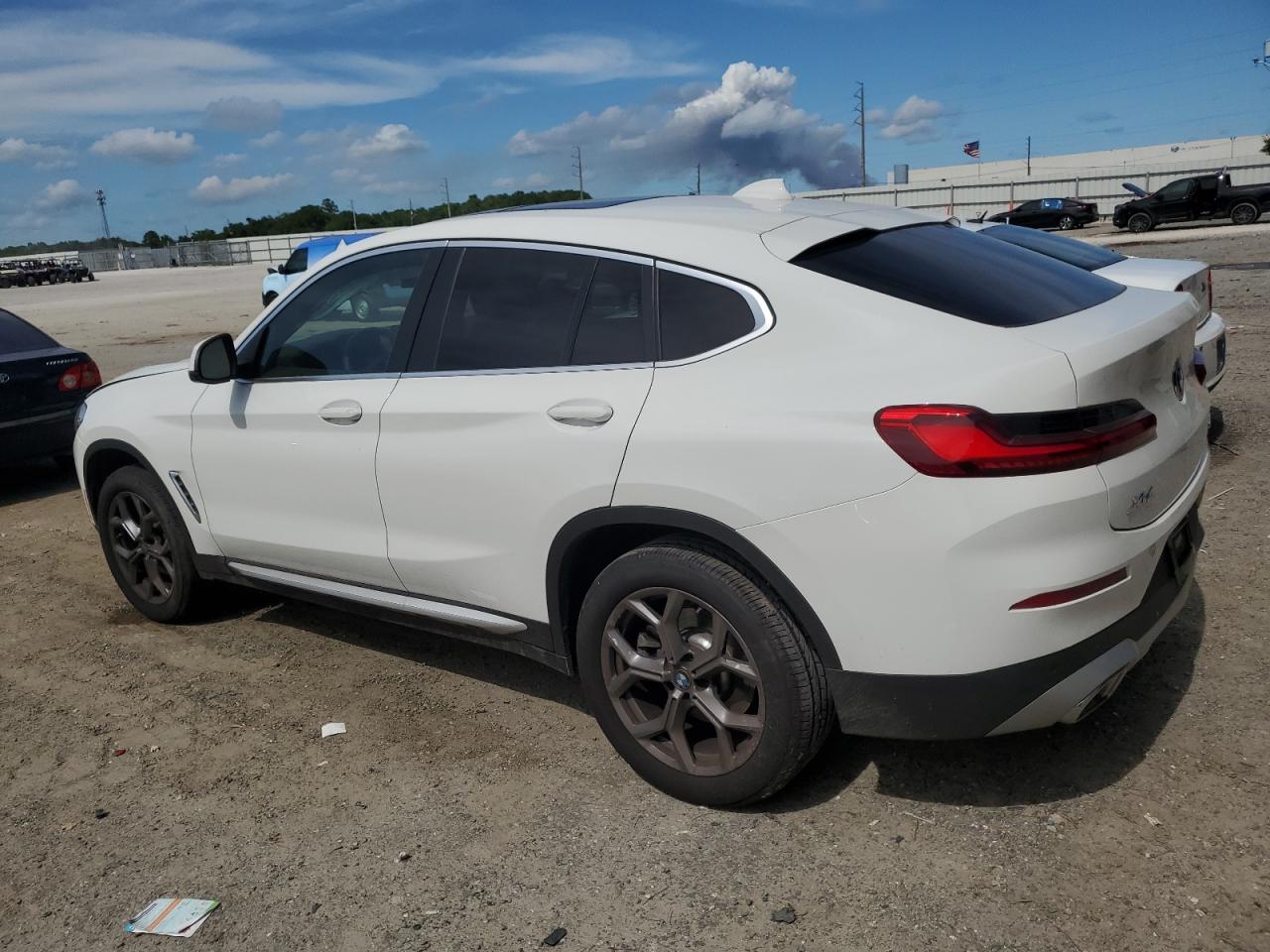 Photo 1 VIN: 5UX33DT08R9V11275 - BMW X4 