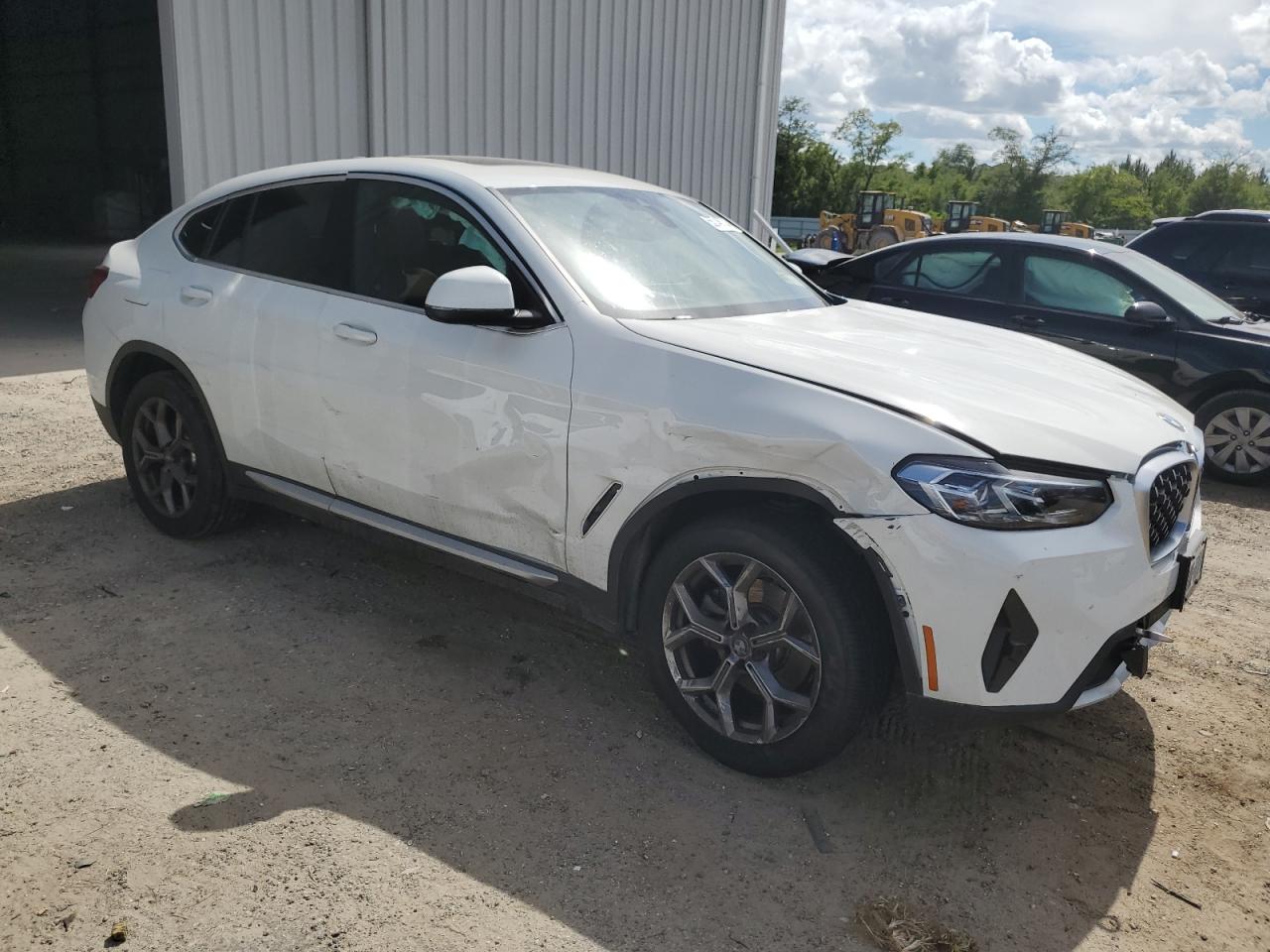 Photo 3 VIN: 5UX33DT08R9V11275 - BMW X4 