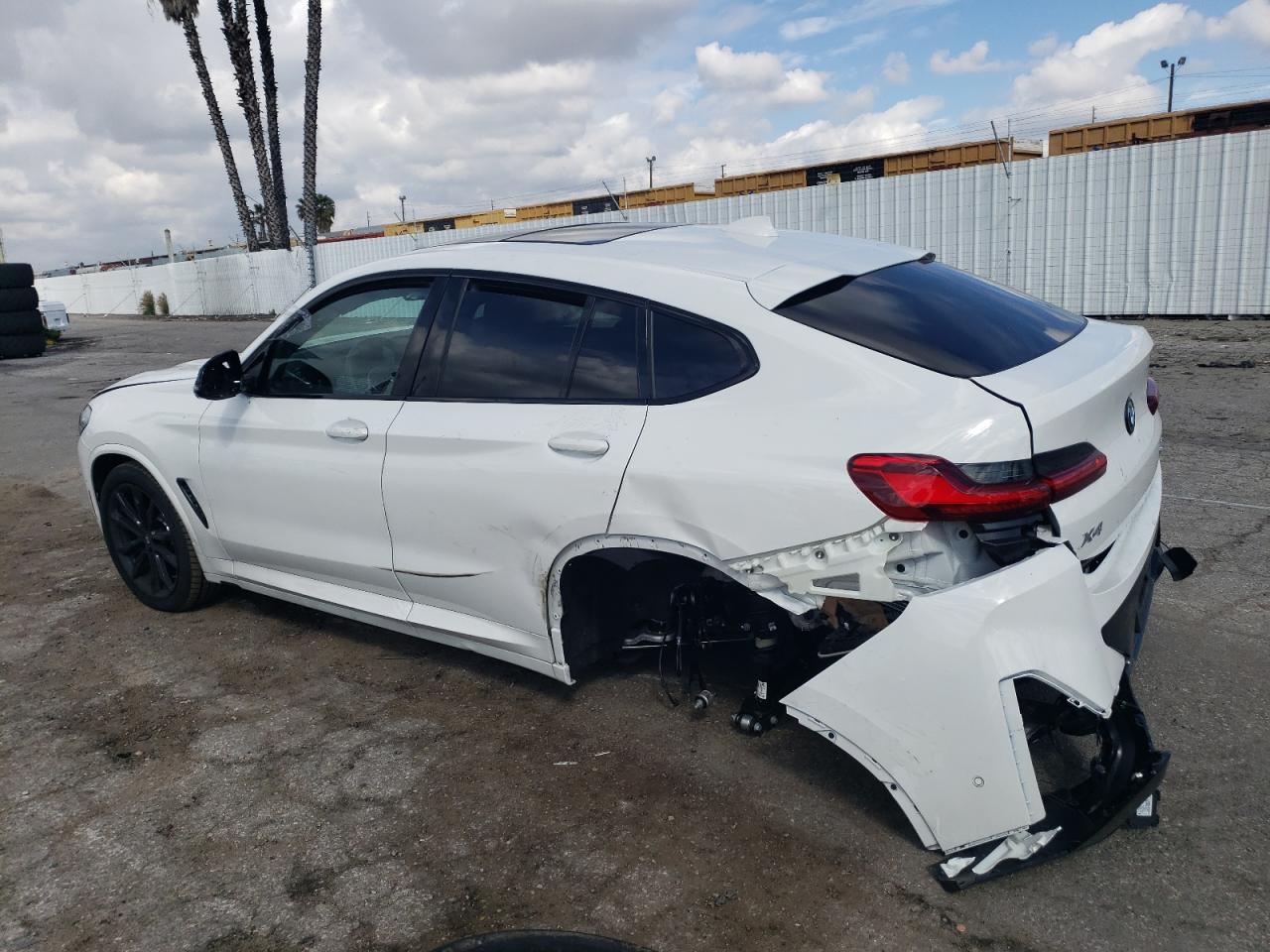 Photo 1 VIN: 5UX33DT09R9T66229 - BMW X4 