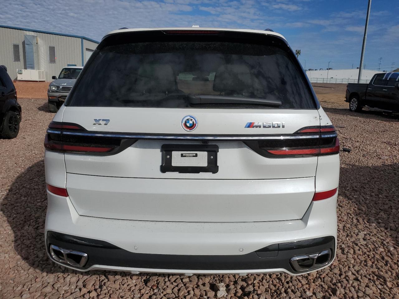 Photo 5 VIN: 5UX33EM02P9N46251 - BMW X7 