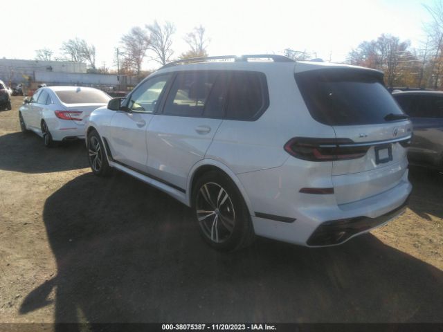 Photo 2 VIN: 5UX33EM02P9P19461 - BMW X7 