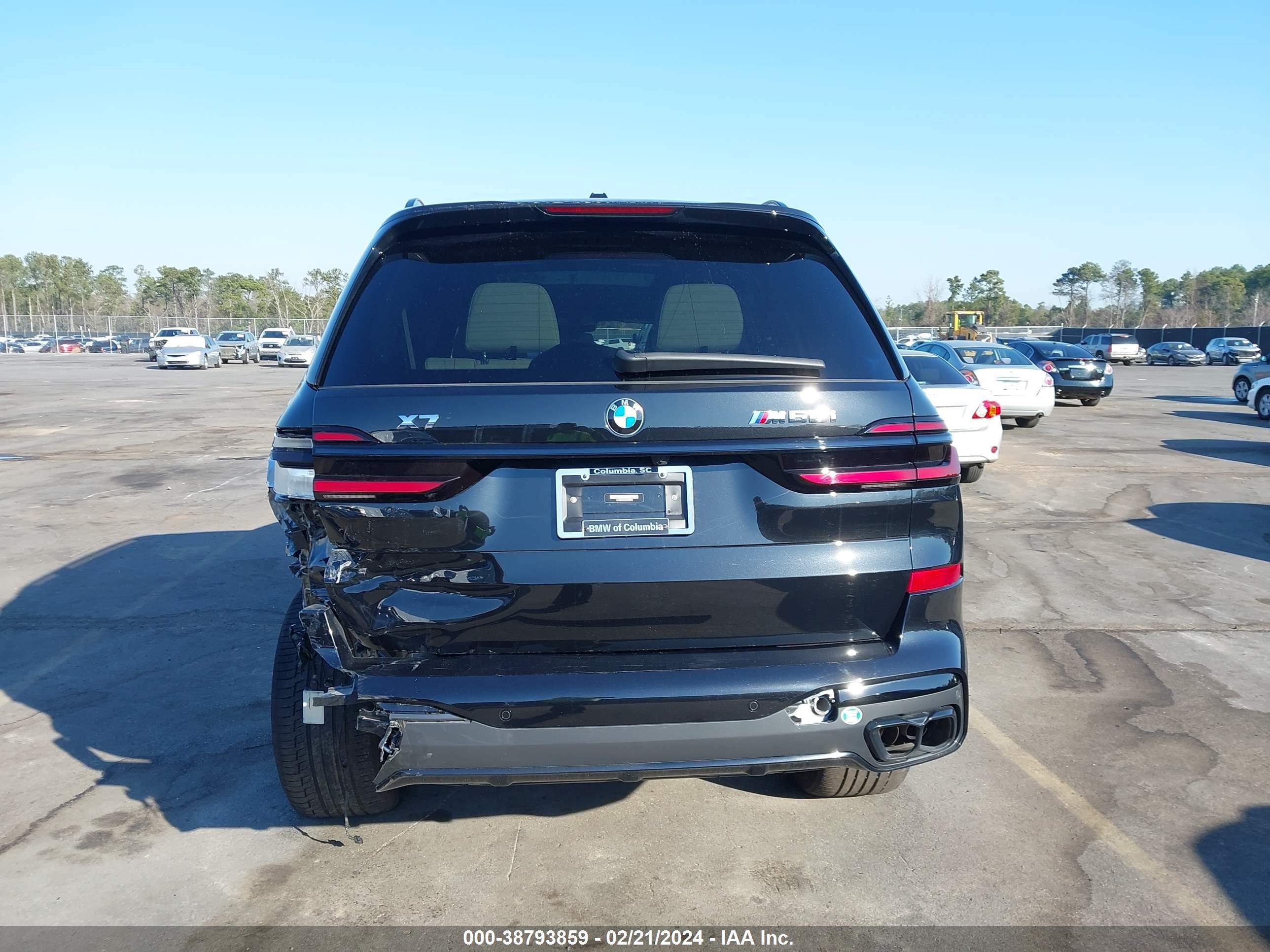 Photo 16 VIN: 5UX33EM02R9S85609 - BMW X7 