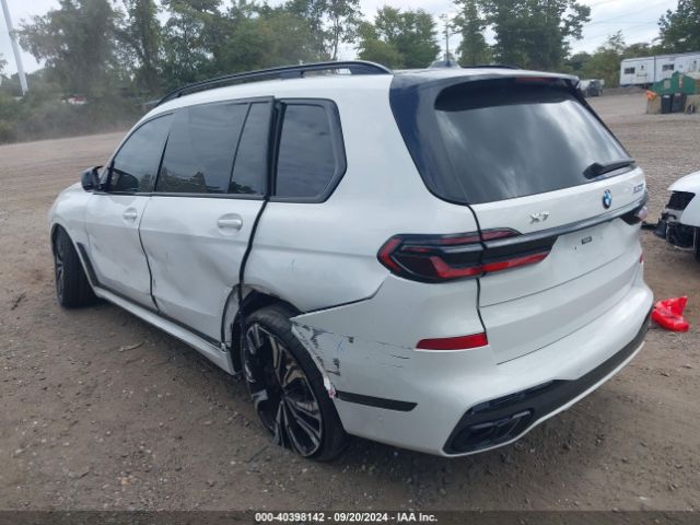 Photo 2 VIN: 5UX33EM05R9S39188 - BMW X7 