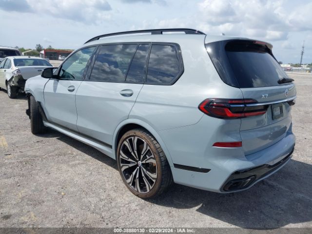 Photo 2 VIN: 5UX33EM07P9R08820 - BMW X7 