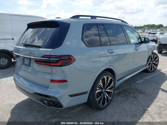 Photo 3 VIN: 5UX33EM07P9R08820 - BMW X7 