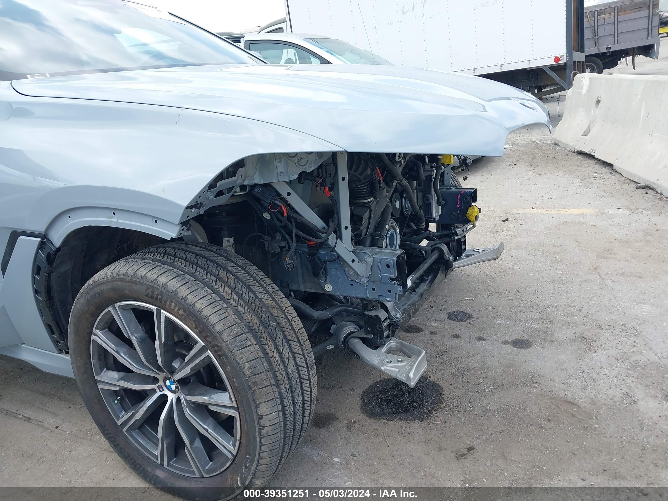 Photo 5 VIN: 5UX33EX01R9R42931 - BMW X6 