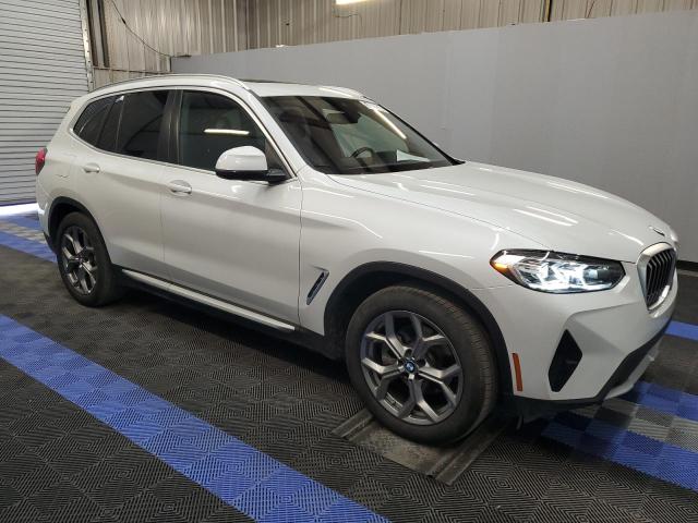 Photo 3 VIN: 5UX43DP02R9U24826 - BMW X3 