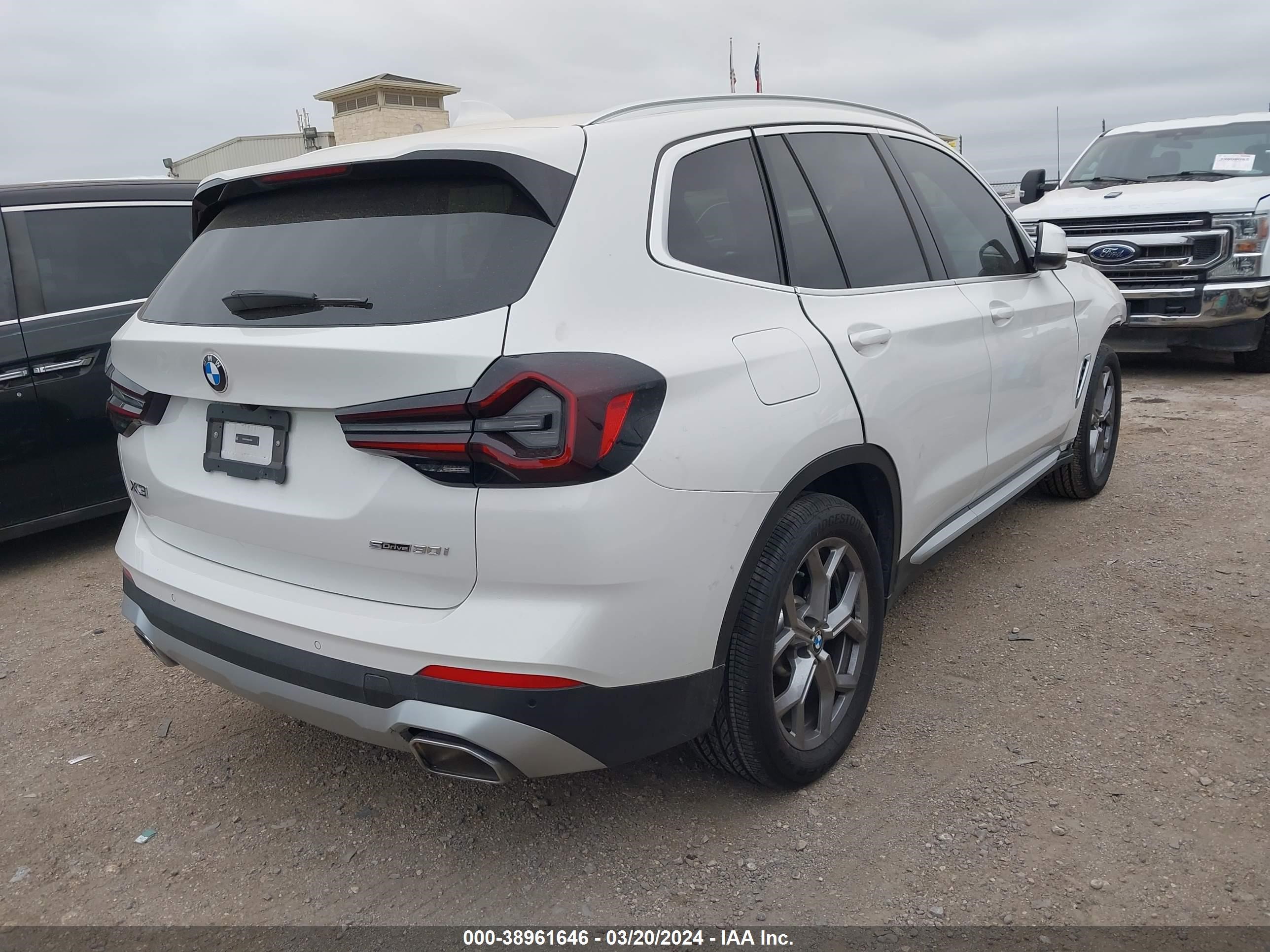 Photo 3 VIN: 5UX43DP06R9U09083 - BMW X3 