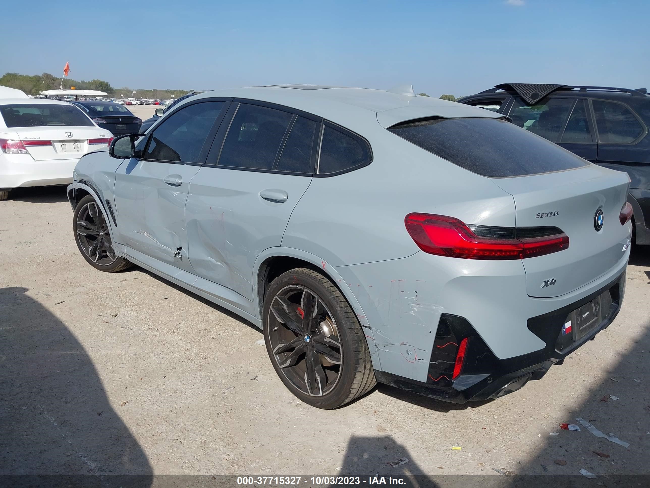 Photo 2 VIN: 5UX43DT07P9R86210 - BMW X4 