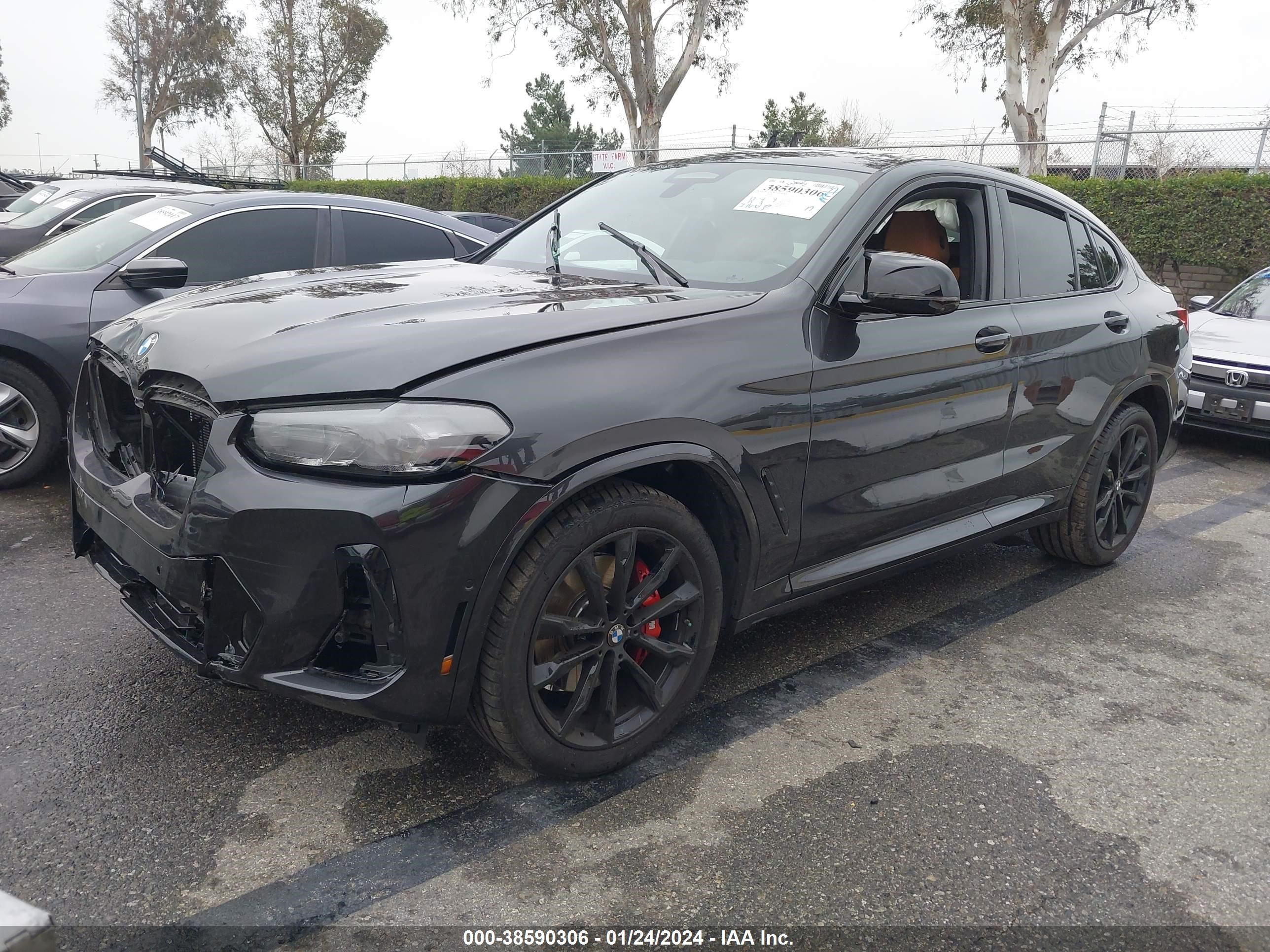 Photo 2 VIN: 5UX43DT0XR9T69967 - BMW X4 