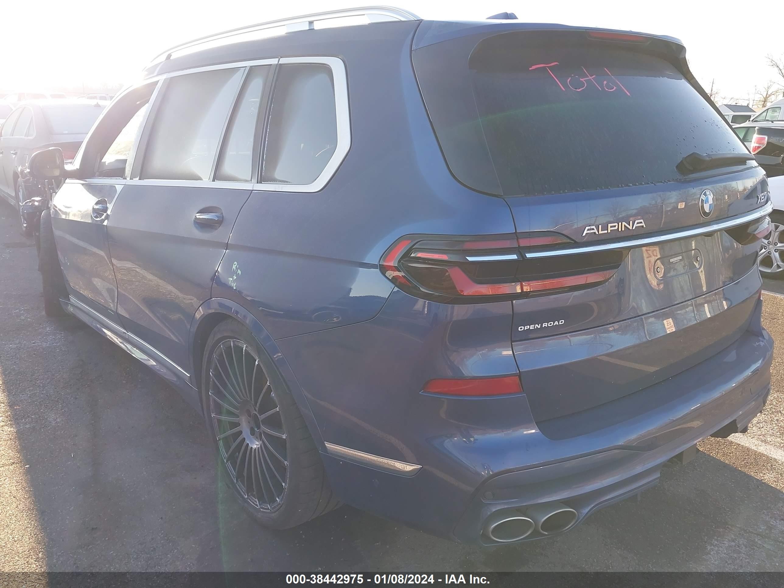 Photo 2 VIN: 5UX43EM14R9S56237 - BMW X7 