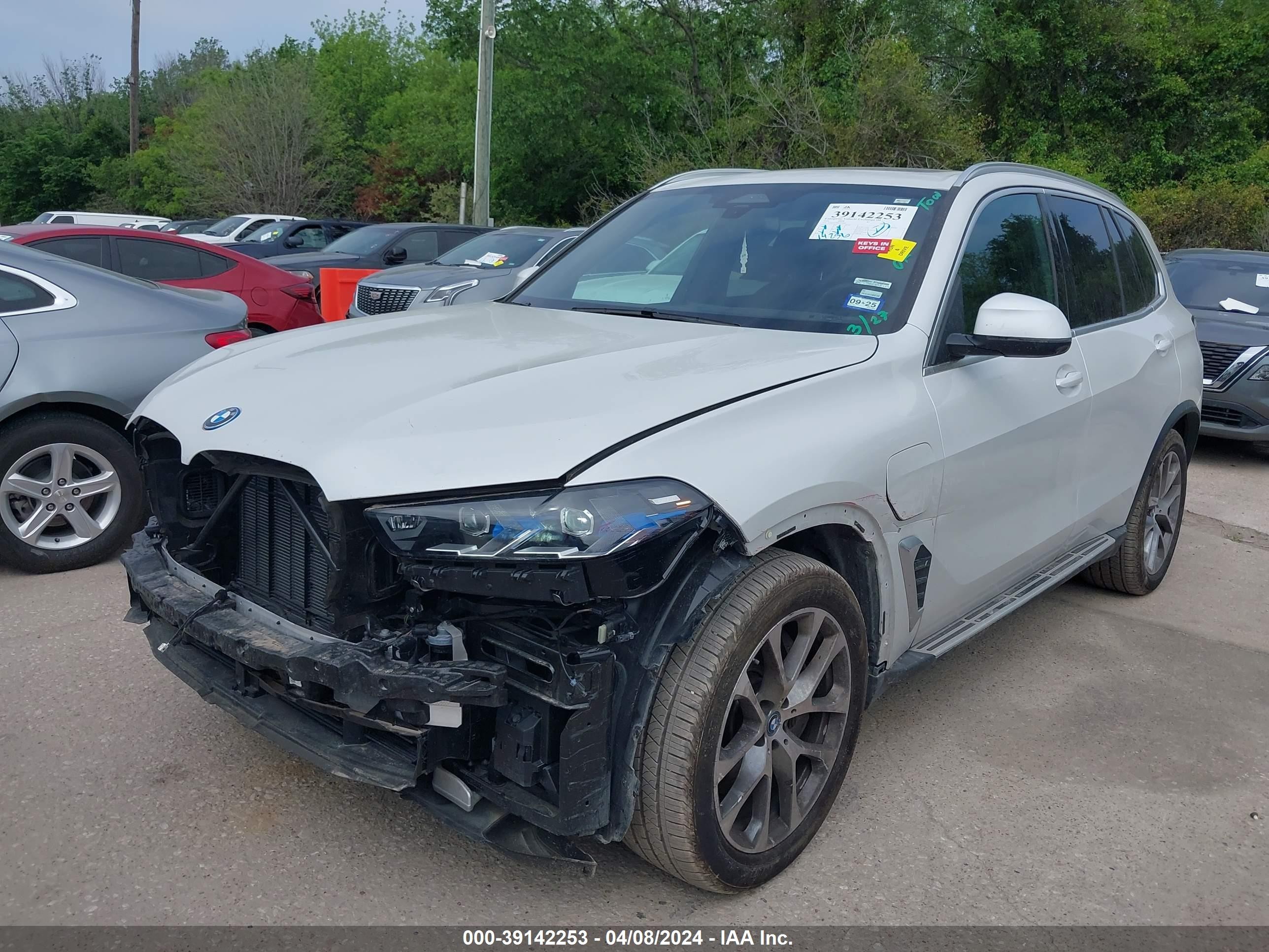 Photo 1 VIN: 5UX43EU0XR9U20405 - BMW X5 