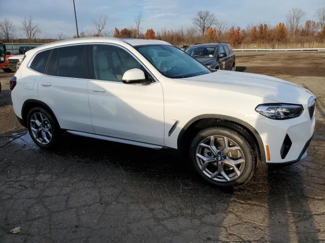 Photo 3 VIN: 5UX53DP03R9T38722 - BMW X3 