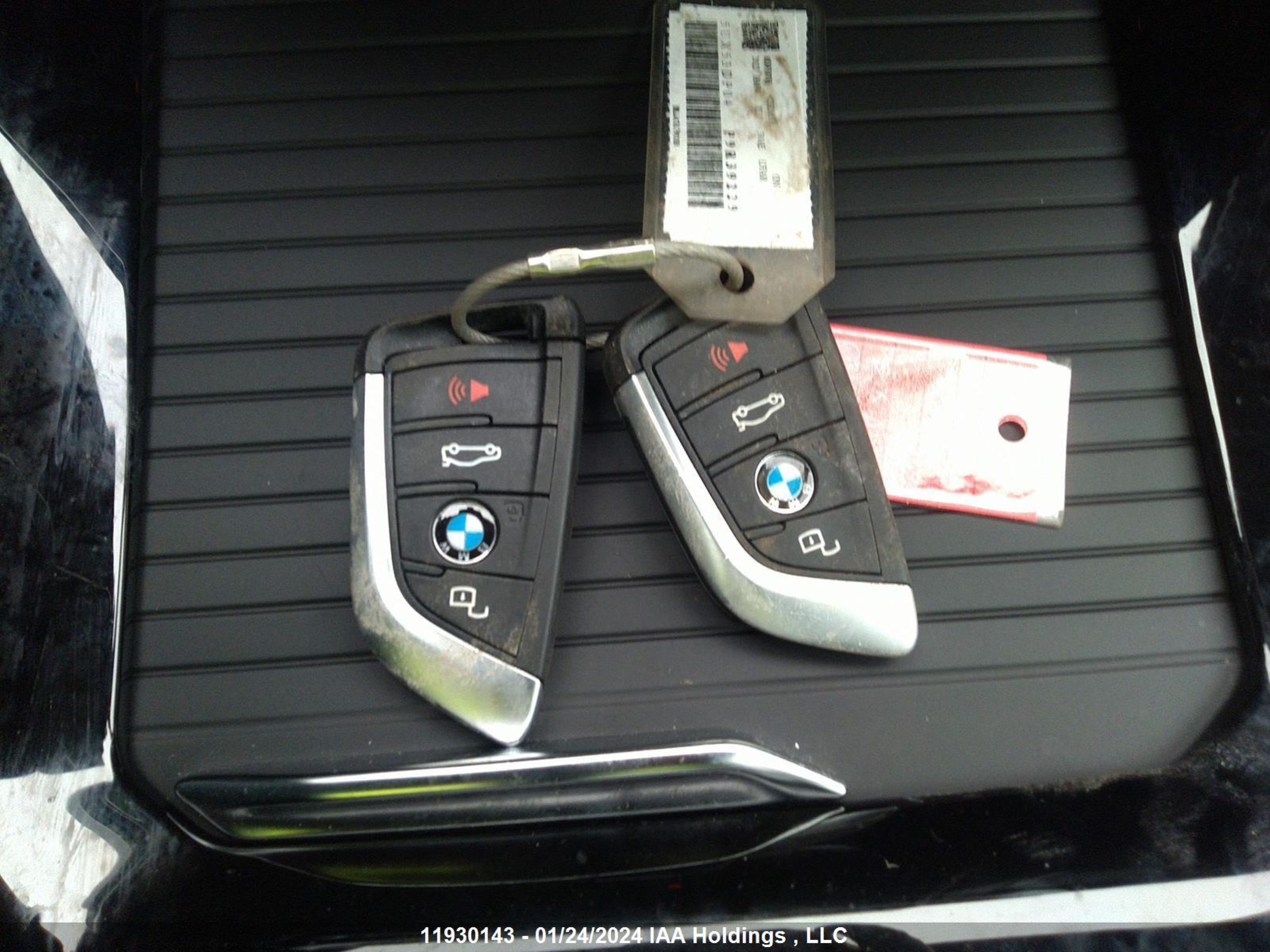 Photo 10 VIN: 5UX53DP04P9R39229 - BMW X3 