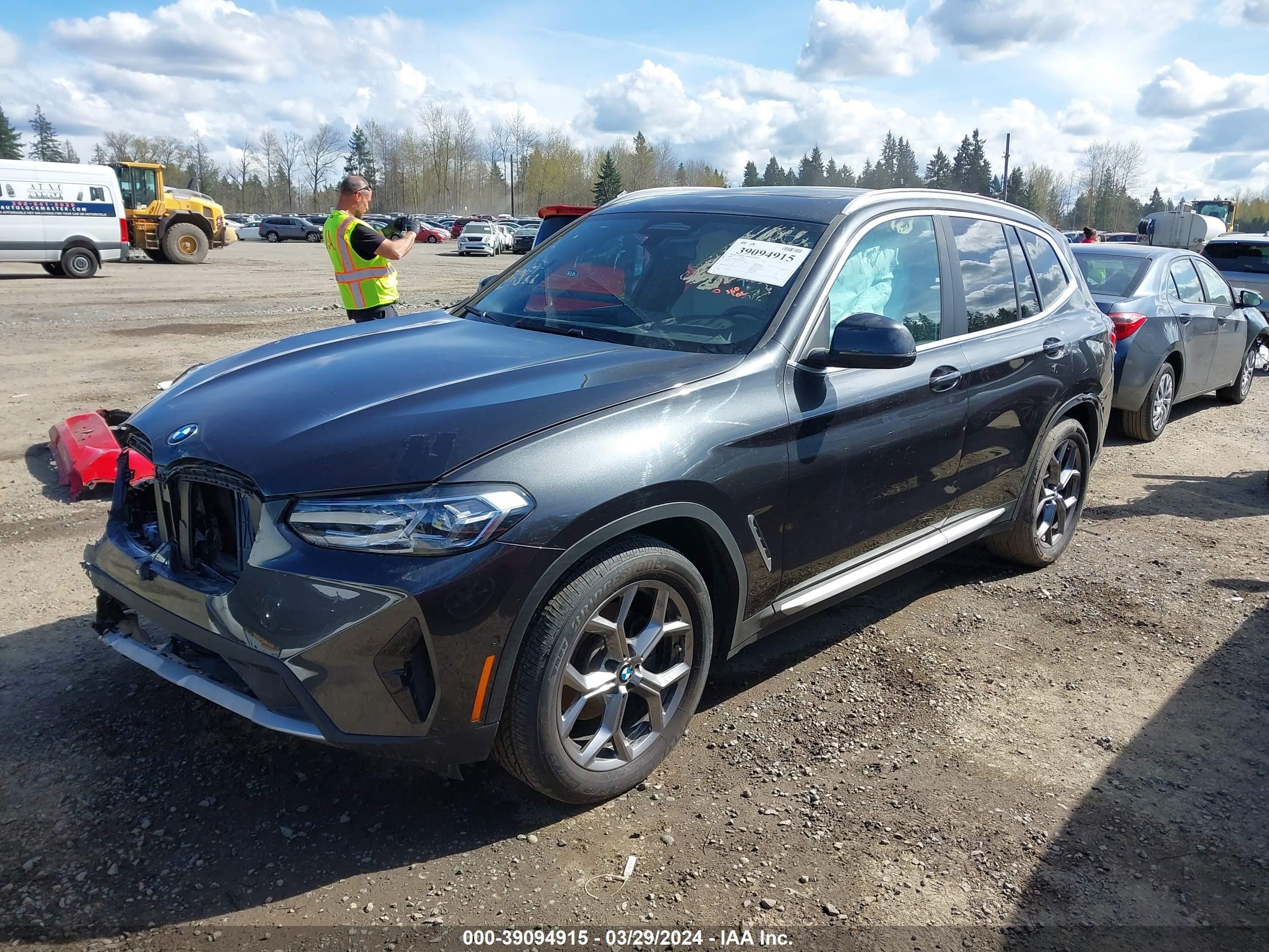 Photo 2 VIN: 5UX53DP04P9T28519 - BMW X3 