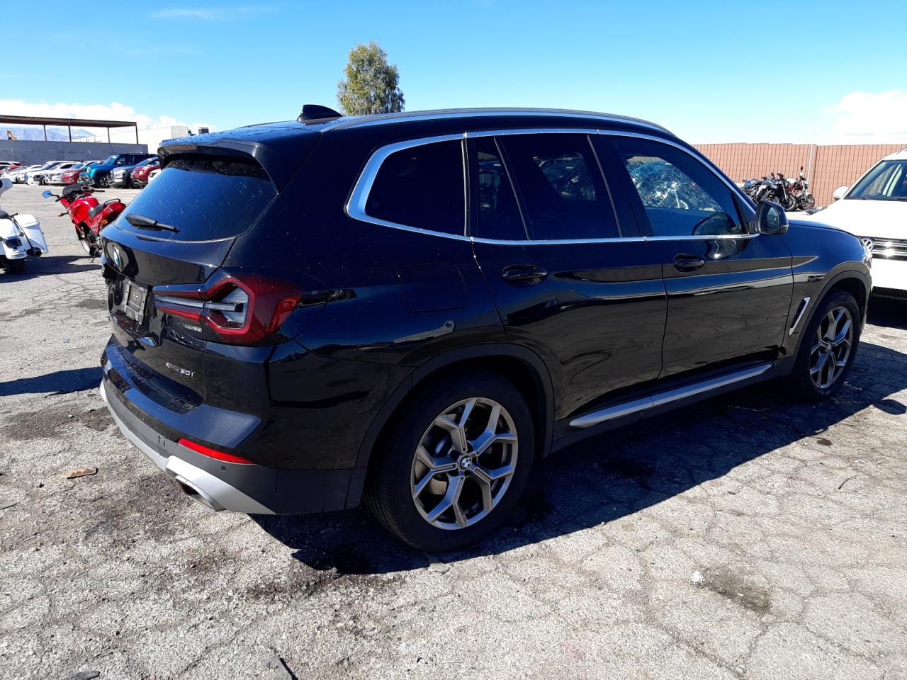 Photo 2 VIN: 5UX53DP04R9T79392 - BMW X3 