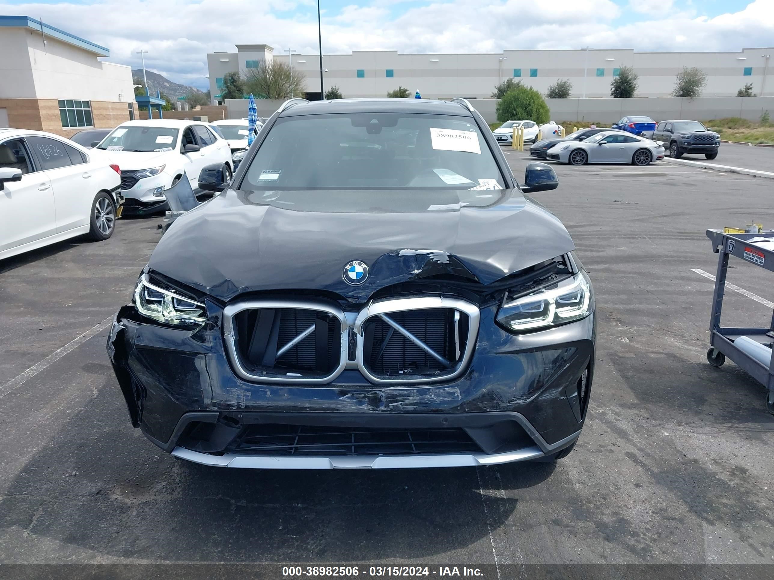 Photo 11 VIN: 5UX53DP04R9T88285 - BMW X3 