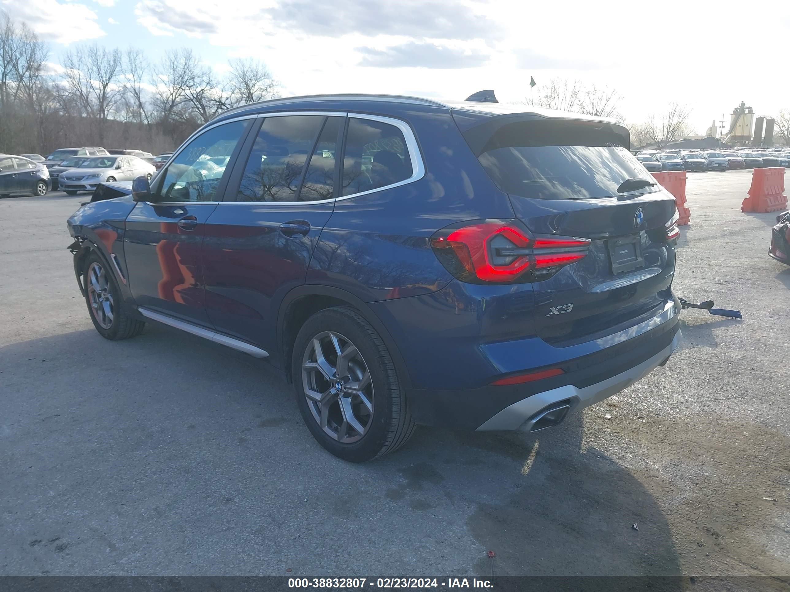 Photo 2 VIN: 5UX53DP05P9R81912 - BMW X3 