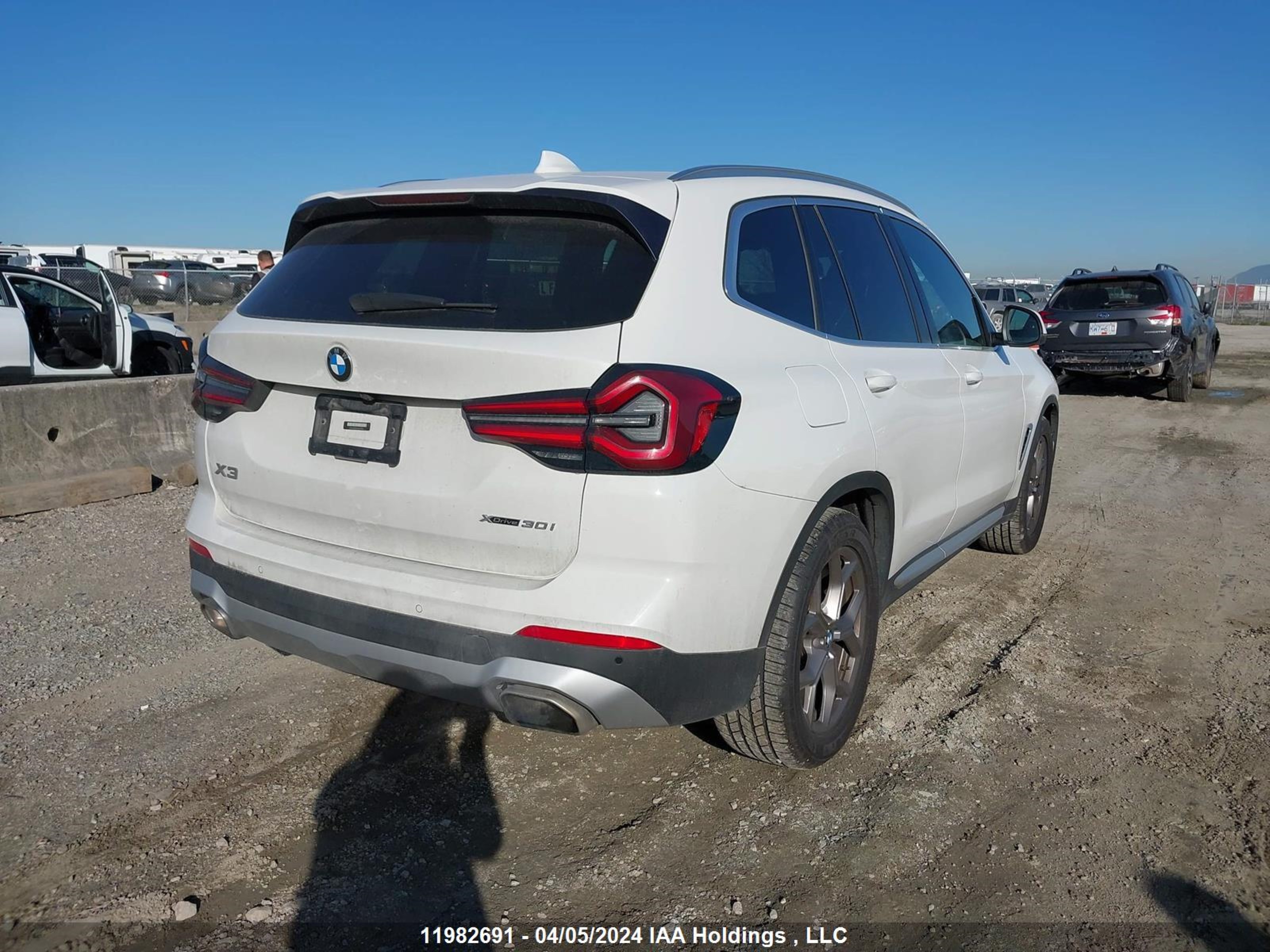 Photo 3 VIN: 5UX53DP07N9L93555 - BMW X3 