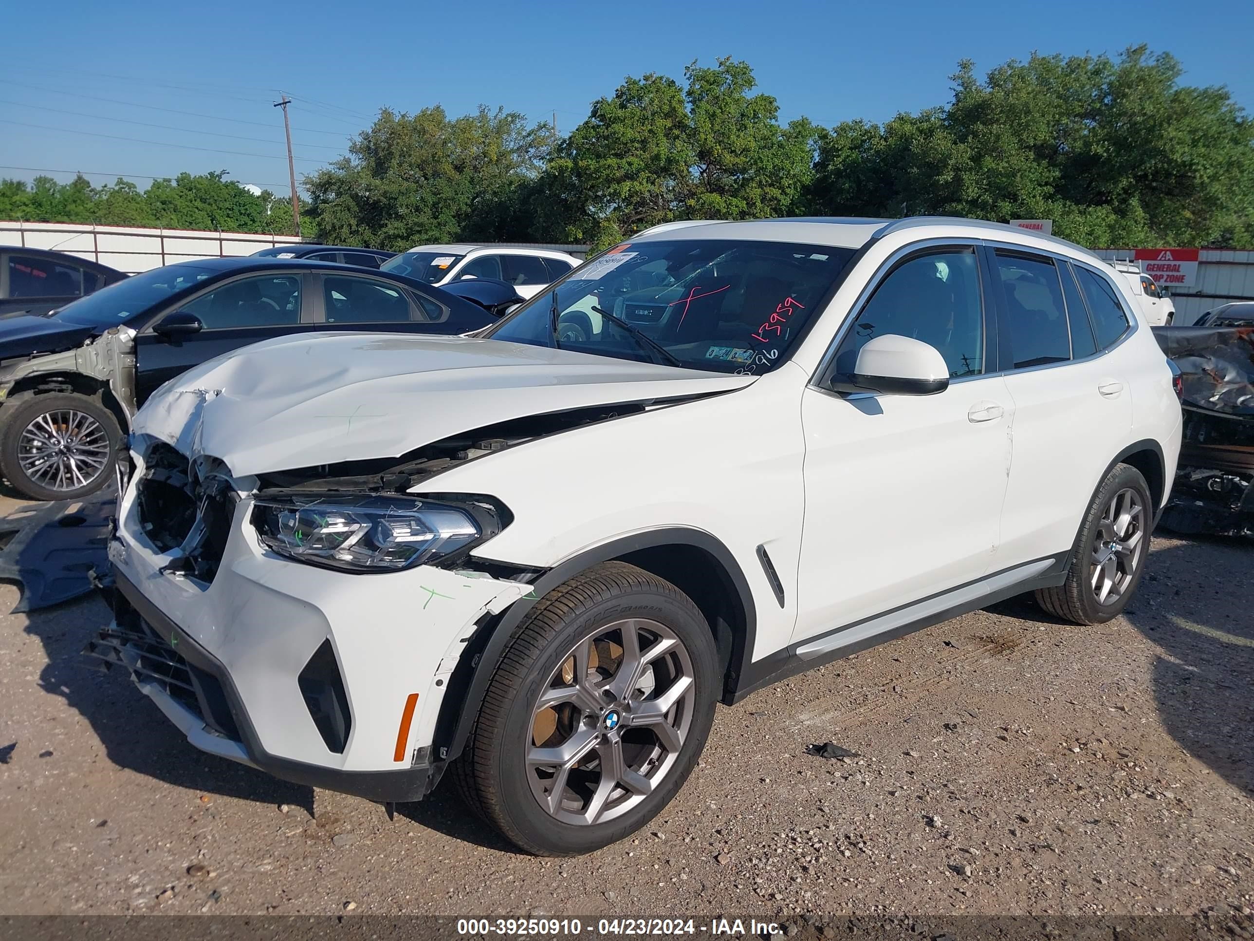 Photo 1 VIN: 5UX53DP09P9R83596 - BMW X3 