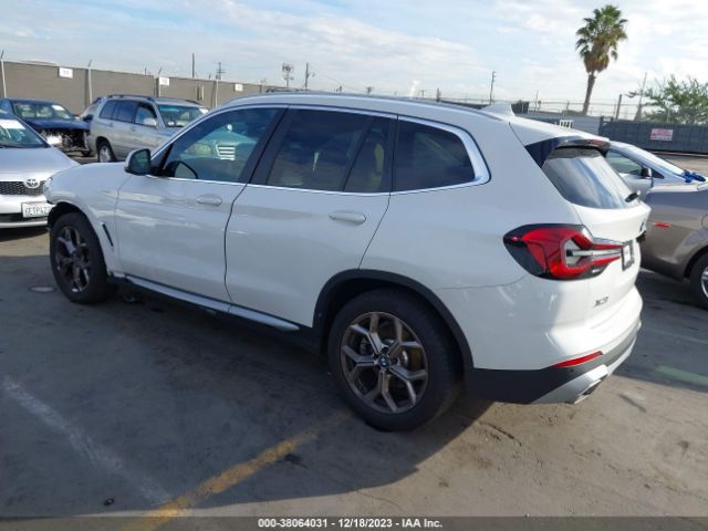 Photo 2 VIN: 5UX53DP0XN9J49897 - BMW X3 