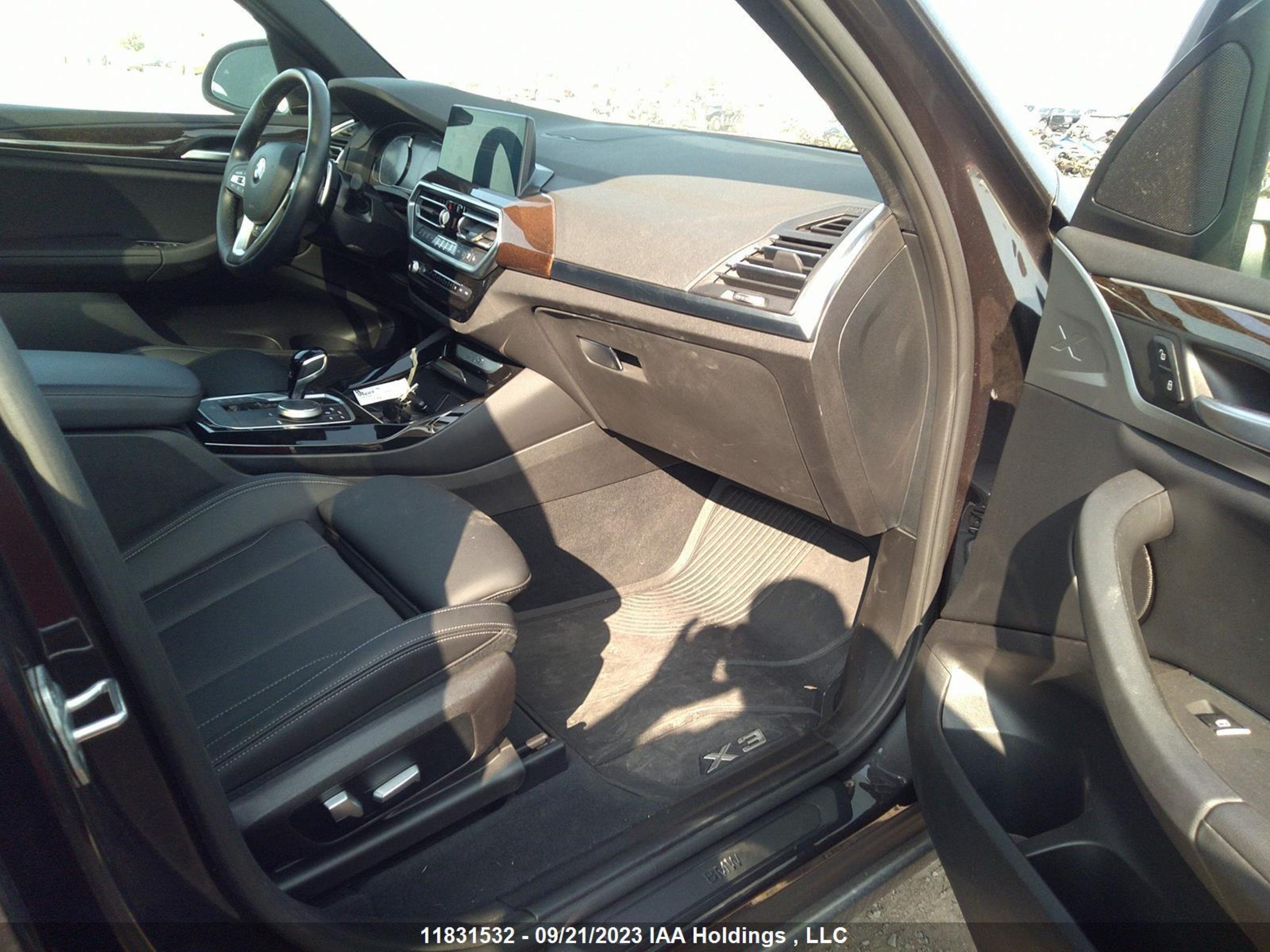 Photo 4 VIN: 5UX53DP0XN9L98345 - BMW X3 