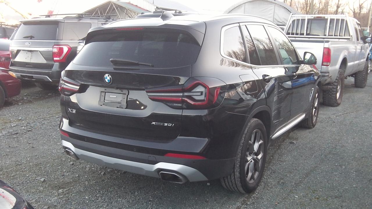 Photo 2 VIN: 5UX53DP0XP9R49554 - BMW X3 