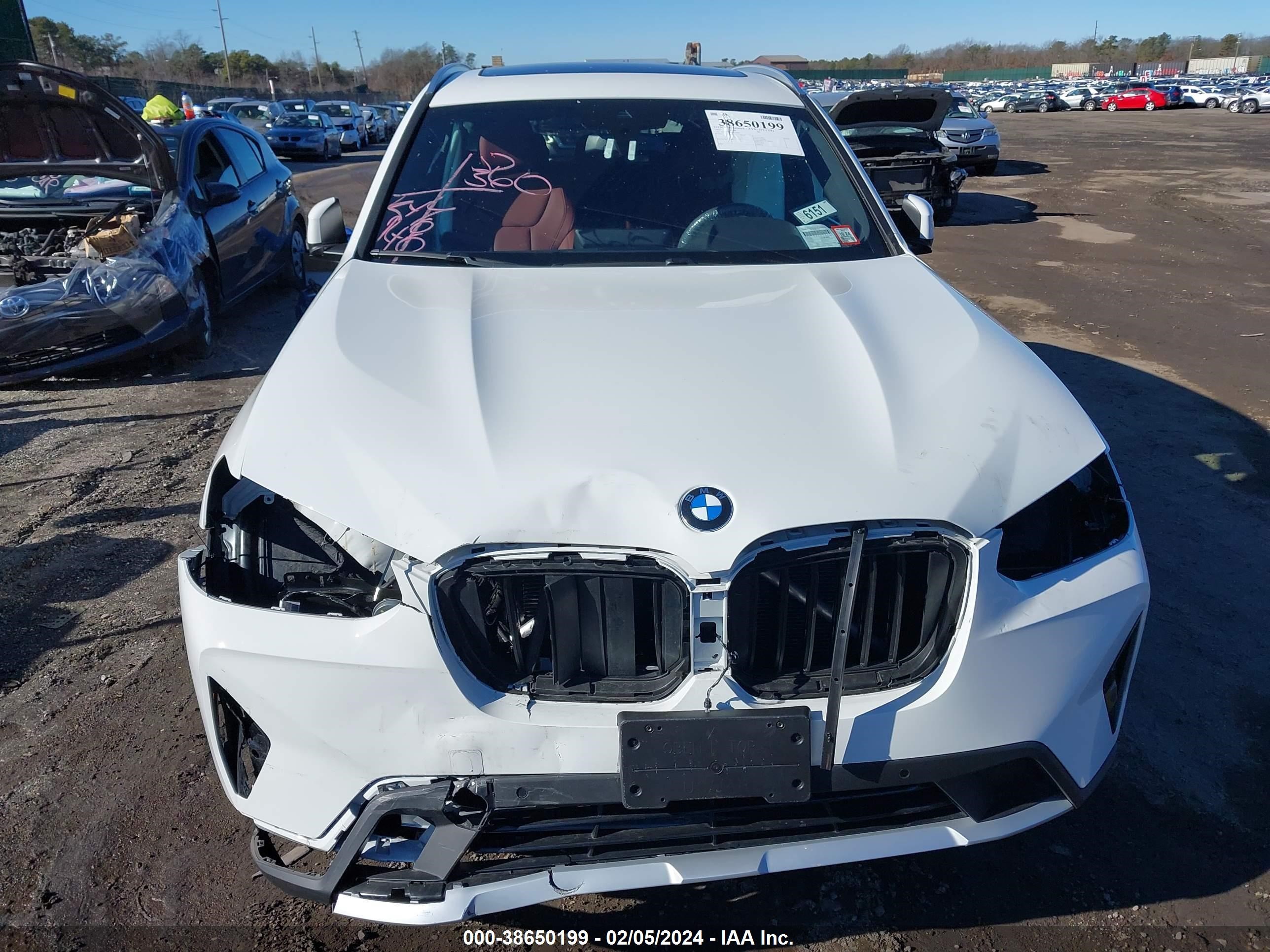 Photo 11 VIN: 5UX53DP0XR9U38090 - BMW X3 