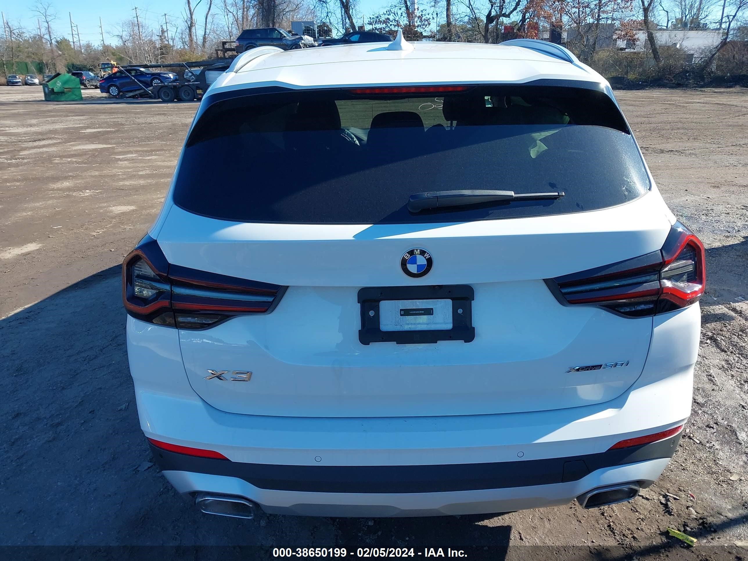 Photo 15 VIN: 5UX53DP0XR9U38090 - BMW X3 