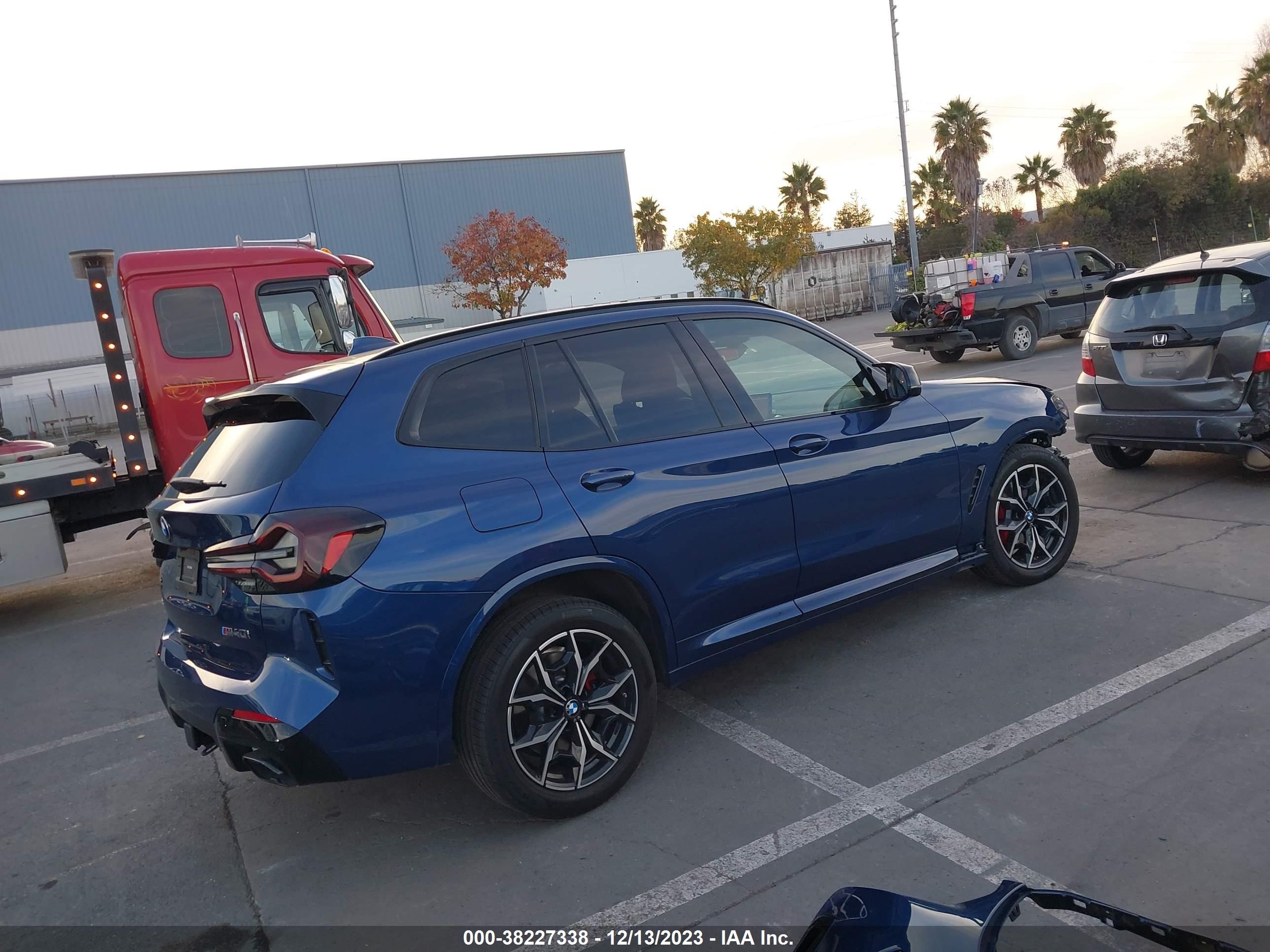 Photo 3 VIN: 5UX83DP02P9P79266 - BMW X3 