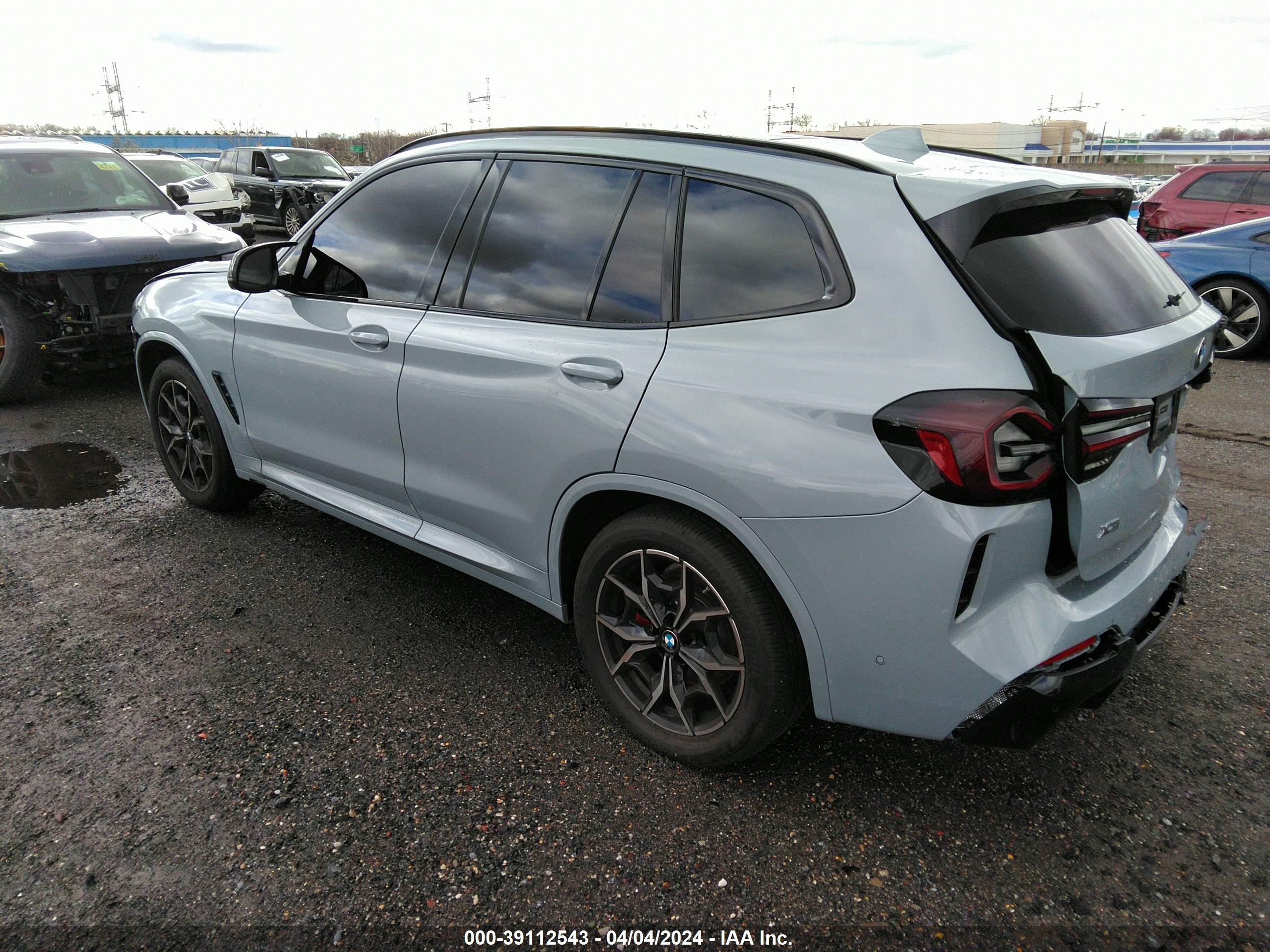 Photo 2 VIN: 5UX83DP04R9V73997 - BMW X3 