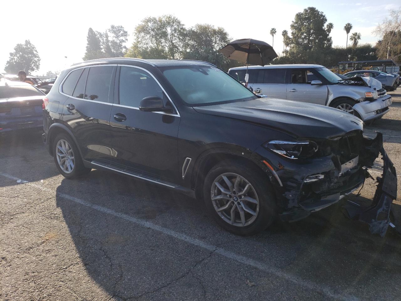 Photo 3 VIN: 5UXCR4C00L9C25235 - BMW X5 