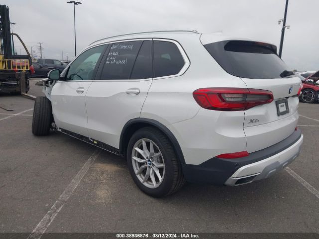 Photo 2 VIN: 5UXCR4C00LLW64144 - BMW X5 