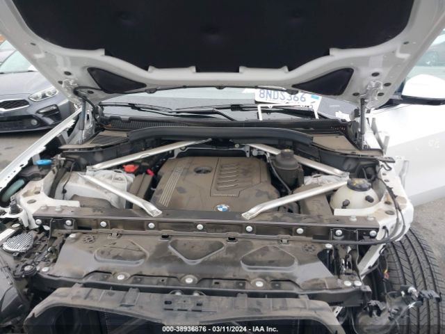 Photo 9 VIN: 5UXCR4C00LLW64144 - BMW X5 